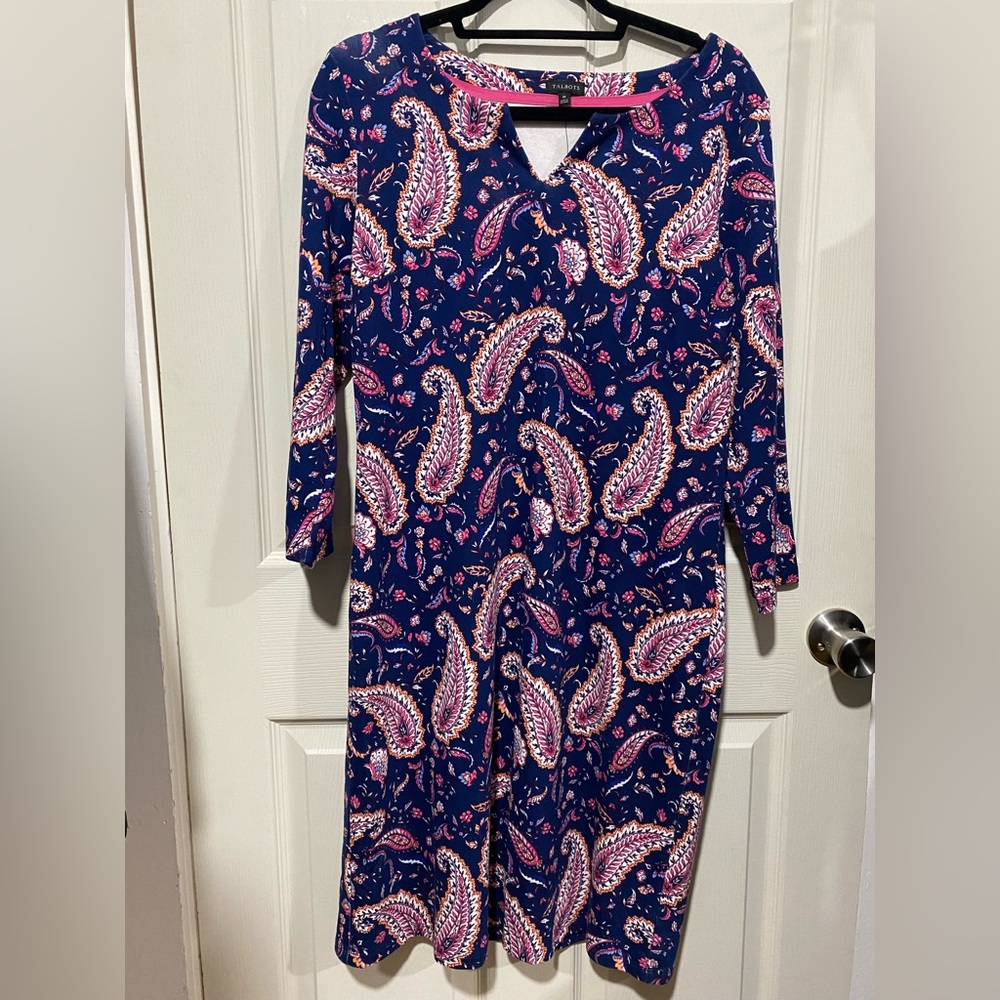 NWT paisley dress .3/4 sleeve shift dress